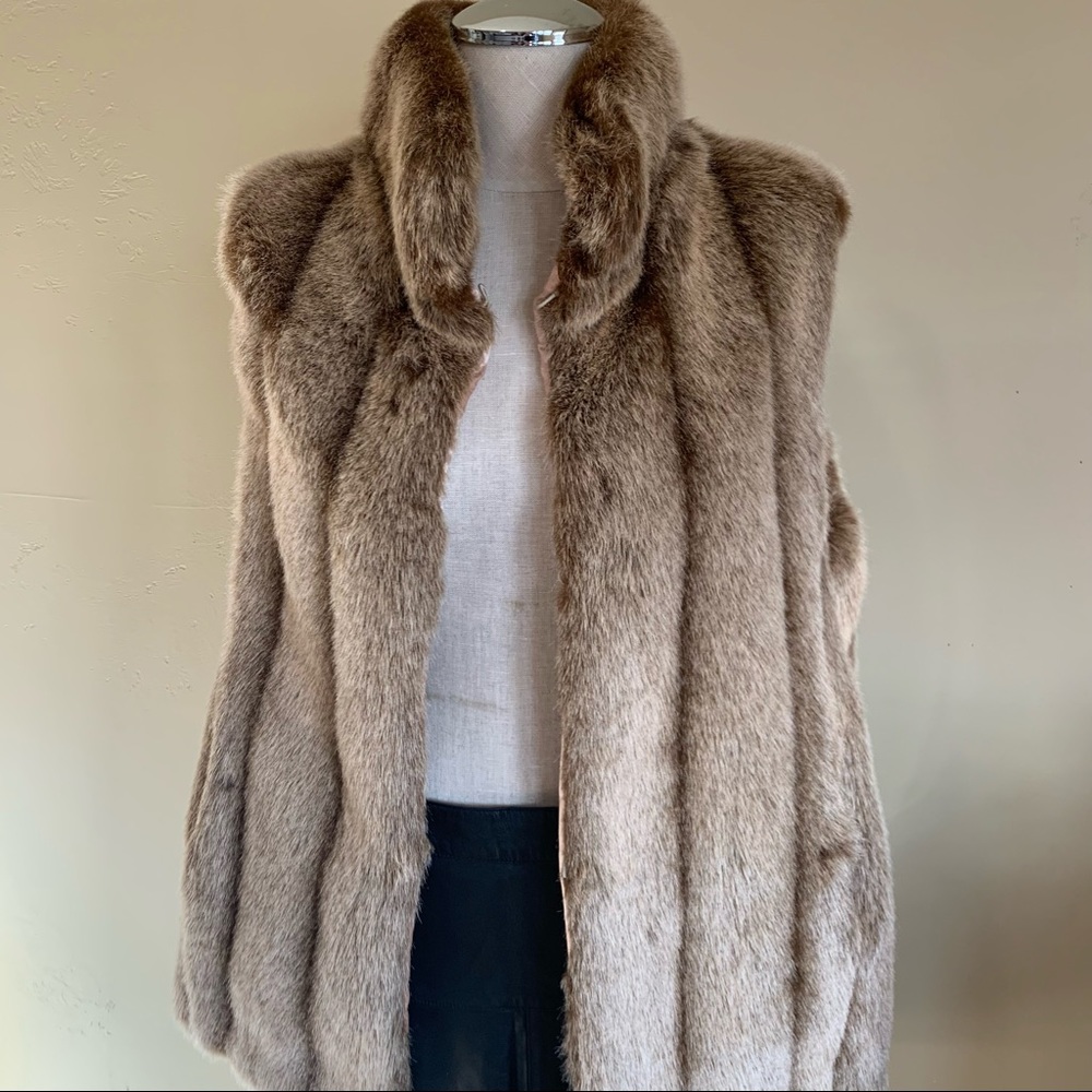 VTG Fabulous Furs Faux Fur Vest